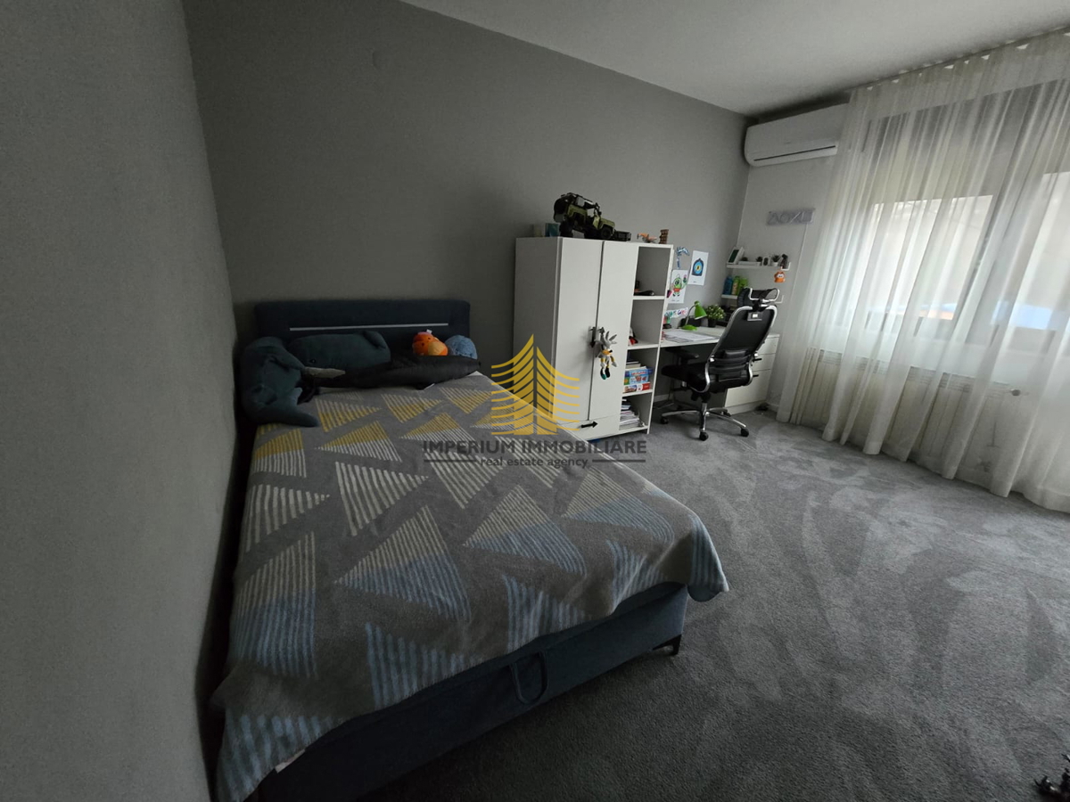 Casa, Vendita, Sesvete, Prekvršje, 200m2, Doppia