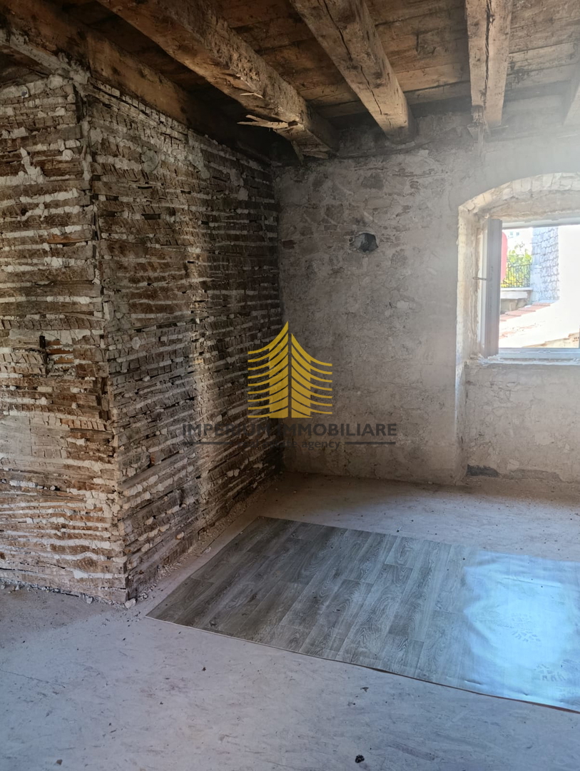 Appartamento, Vendita, Sinj, 40m2, monolocale e mezzo (1S+DB)