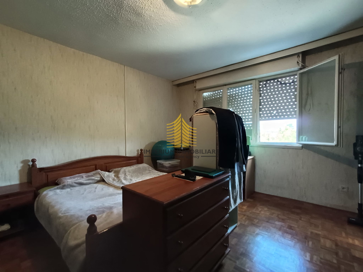 Appartamento, Vendita, Spalato, Collina, 70m2, 3,5 località (3 camere + soggiorno doppio)