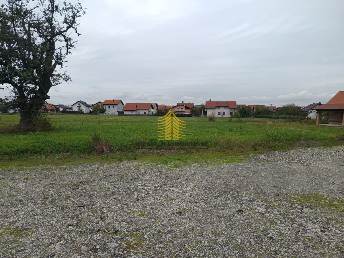 Terreno, Vendita, Brezovica, Zadvorsko, 12000m2, Edificabile