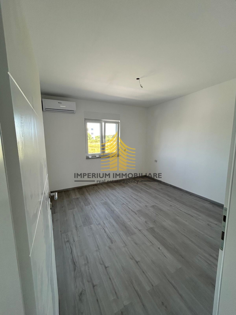 Appartamento, Vendita, Privlaka, 71,4 m², 2,5 locali (2S+DB)
