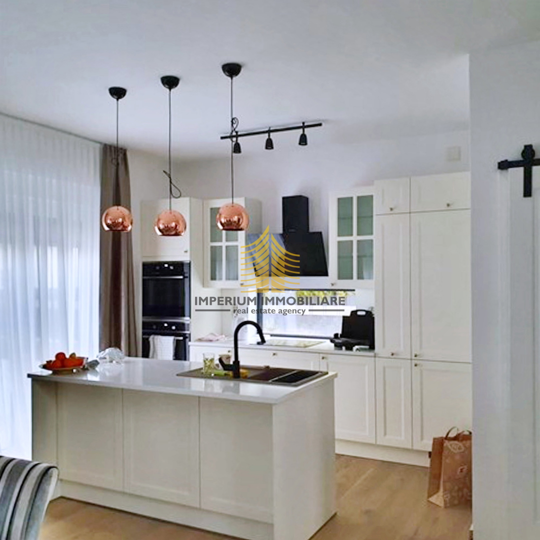 Casa, Vendita, Velika Gorica, Centro, 150m2, Indipendente