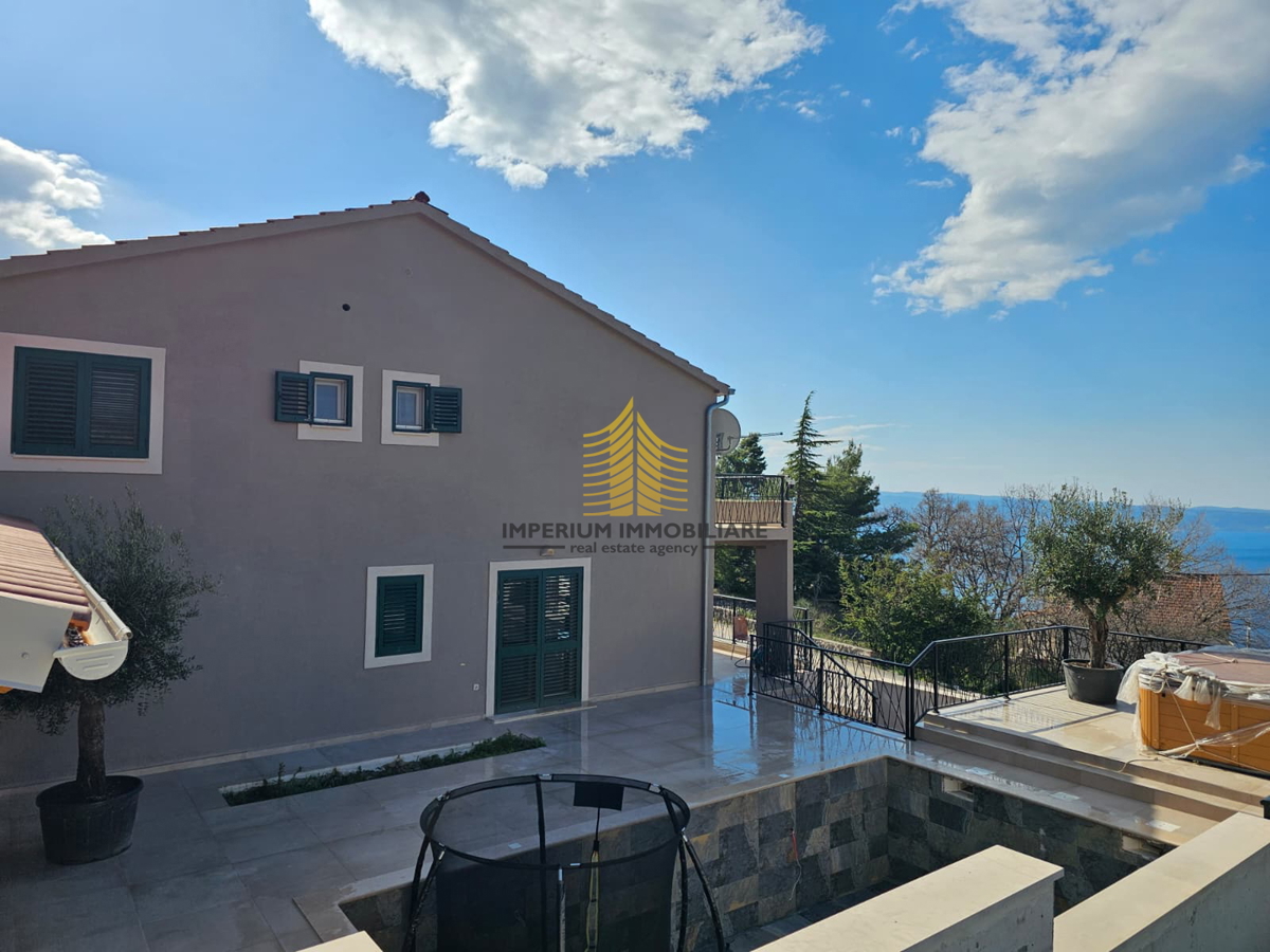 Casa, Vendita, Podstrana, 200m2, Indipendente