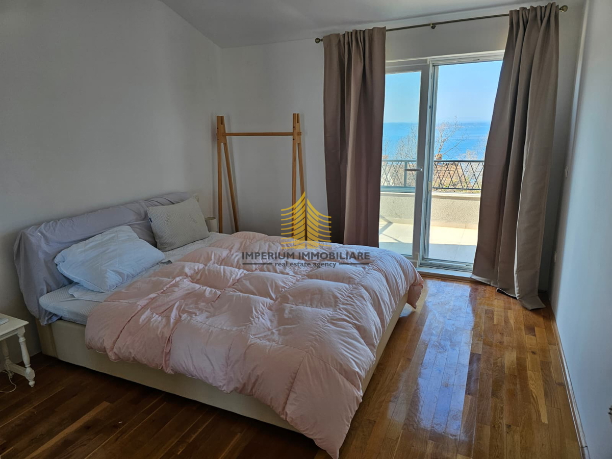 Casa, Vendita, Podstrana, 200m2, Indipendente