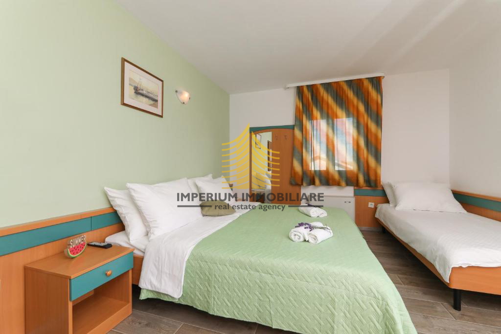 Spazio commerciale, Vendita, Supetar, 640m2, Hotel