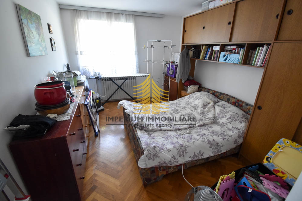 Casa, Vendita, Zagabria, Stenjevec, 400m2, Doppia