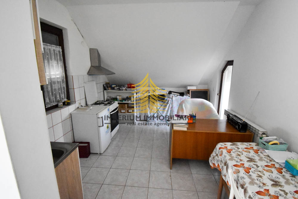 Casa, Vendita, Podsljeme, Markuševec, 180m2, Indipendente