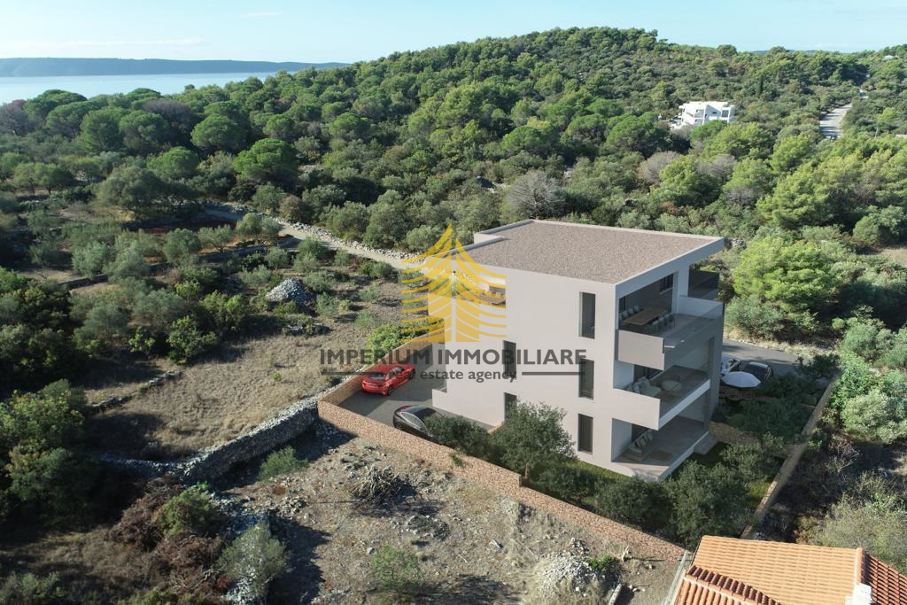 Appartamento, Vendita, Okrug, Okrug Gornji, 75 m2, 2 locali