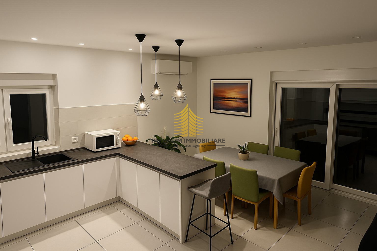 Casa, Vendita, Omiš, Naklice, 173,19m2, Indipendente