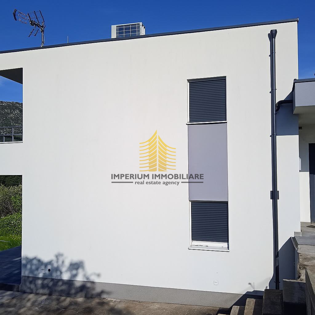 Casa, Vendita, Omiš, Naklice, 173,19m2, Indipendente