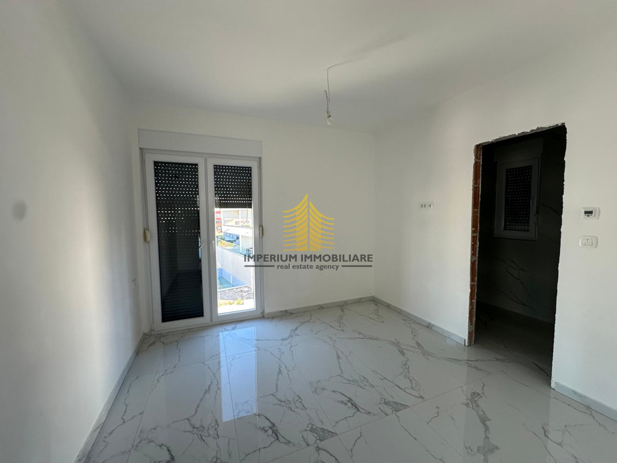 Appartamento, Vendita, Okrug, Okrug Gornji, 110m2, 4,5 locali (4S+DB)