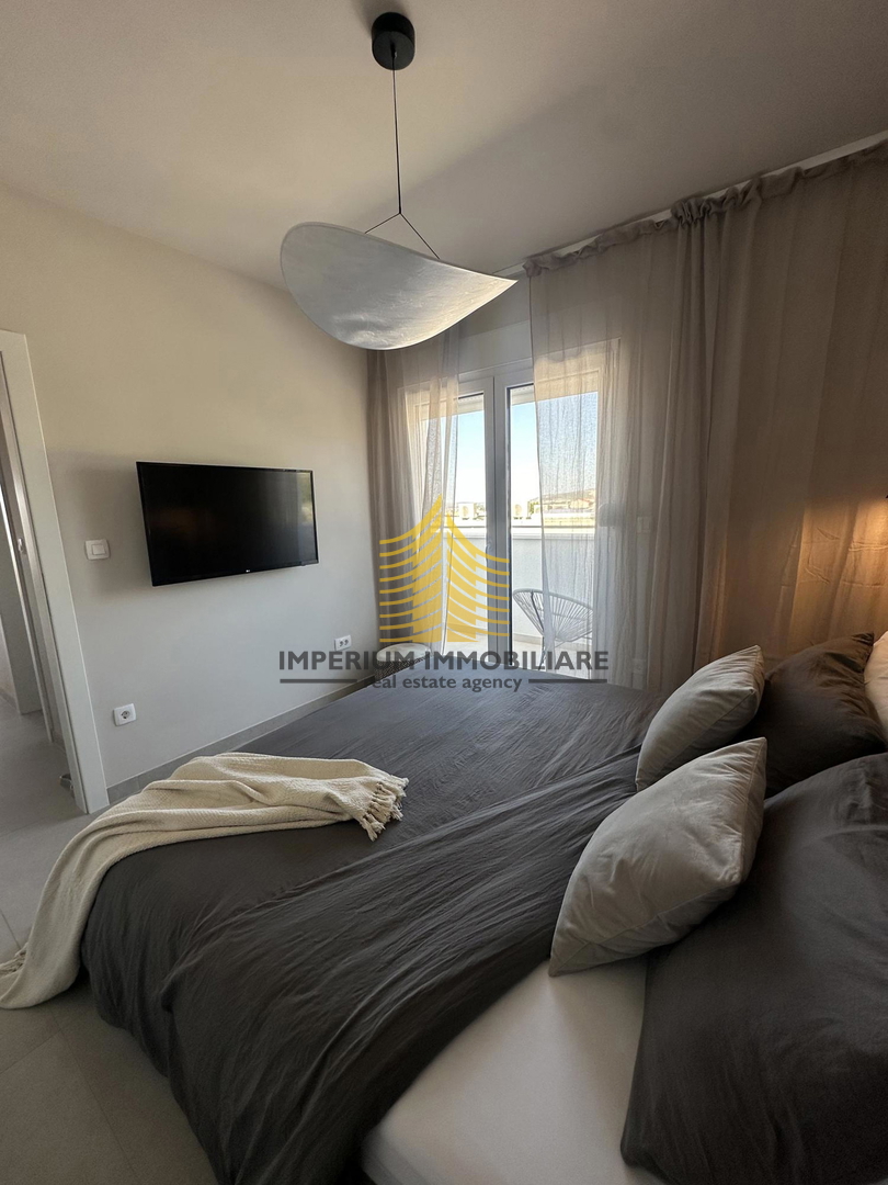 Appartamento, Vendita, Kaštel Stari, 76,74 m², 3,5 locali (3S+DB)