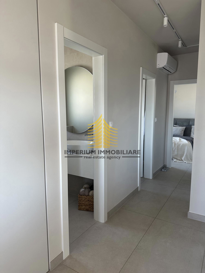 Appartamento, Vendita, Kaštel Stari, 76,74 m², 3,5 locali (3S+DB)