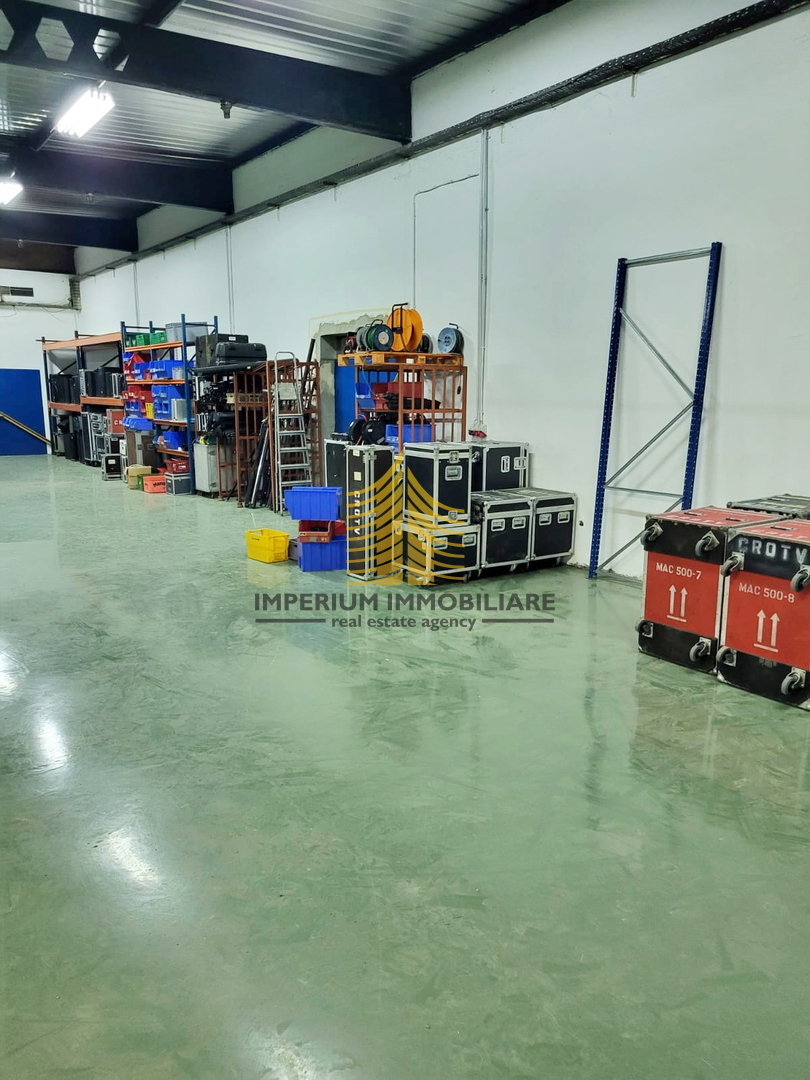 Spazio commerciale, Vendita, Hrvatska Kostajnica, 3000m2, Complesso commerciale