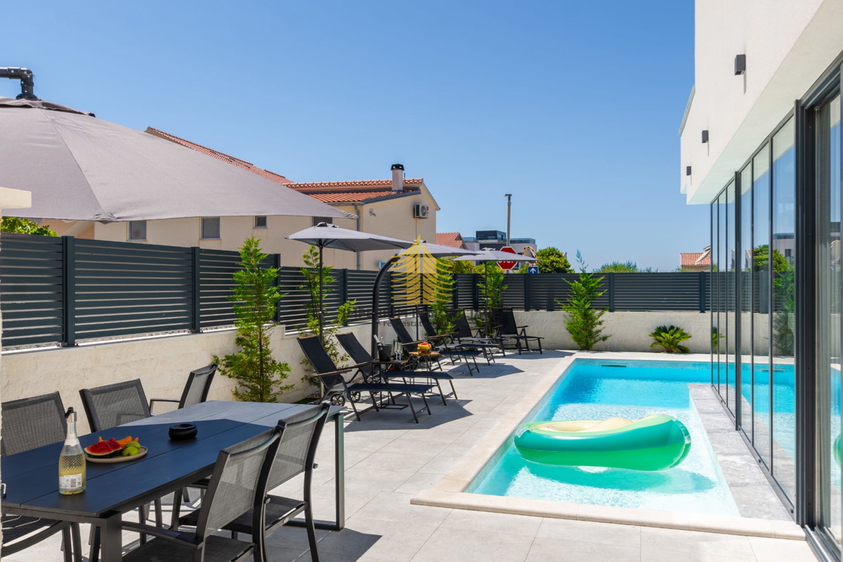 Casa, Vendita, Vrsi, 121m2, Villa