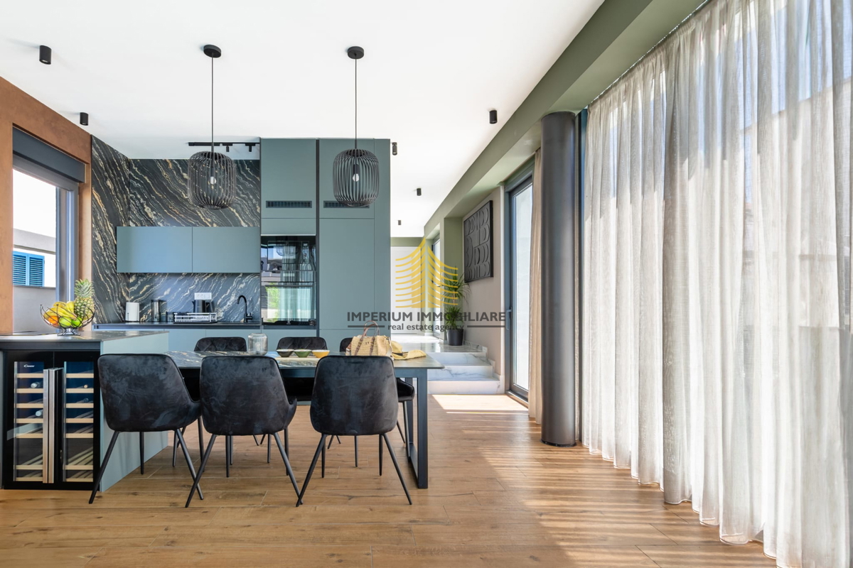 Casa, Vendita, Vrsi, 121m2, Villa