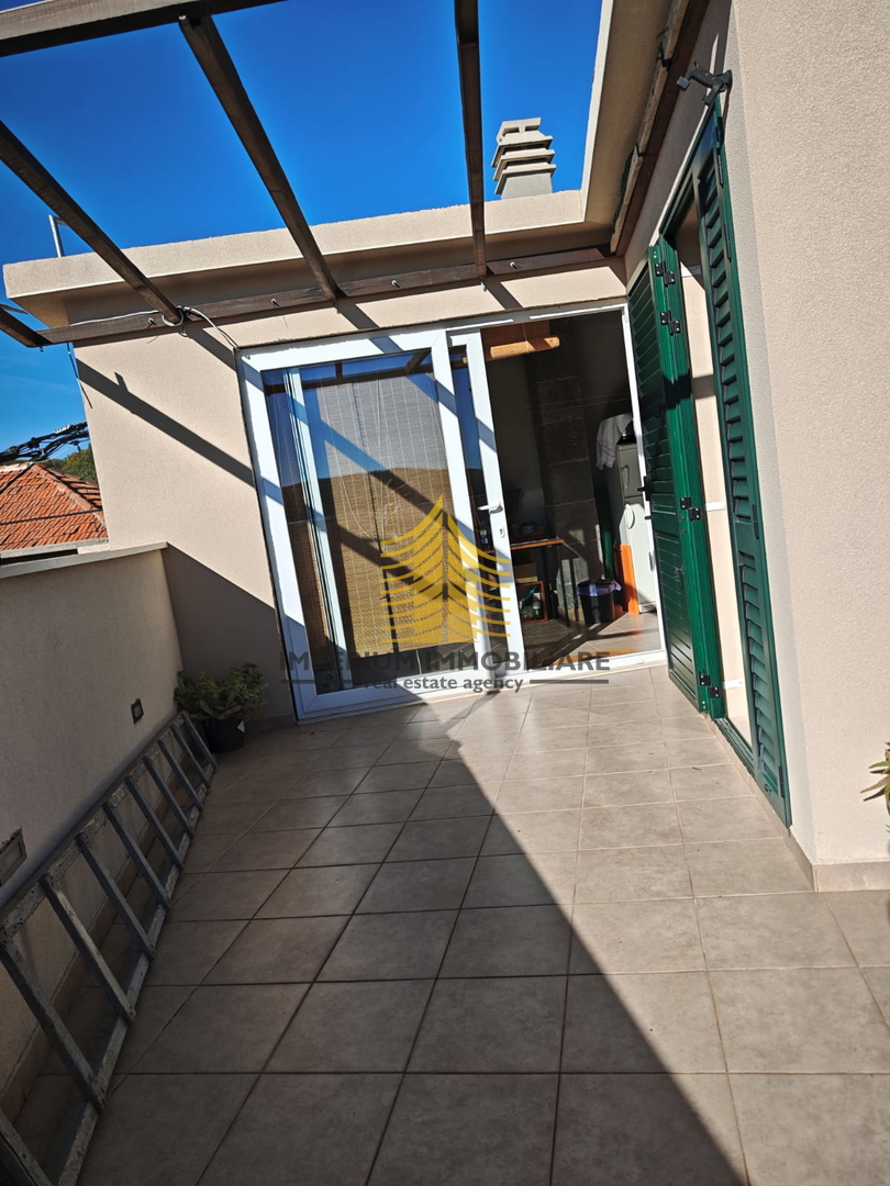 Casa, Vendita, Slatine, 150m2, Doppia