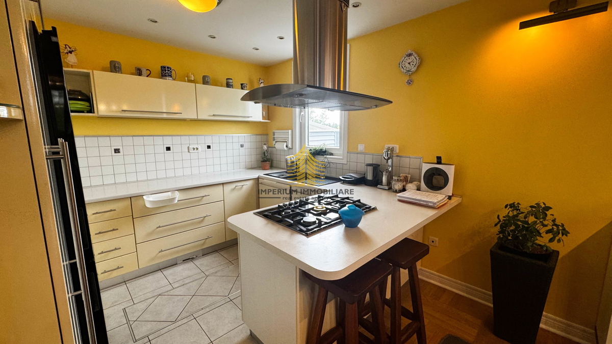 Casa, Vendita, Zaprešić, Centro, 200m2, Indipendente