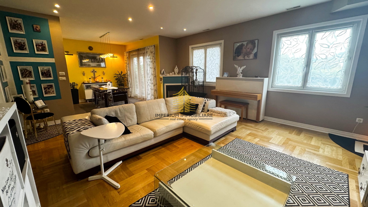 Casa, Vendita, Zaprešić, Centro, 200m2, Indipendente