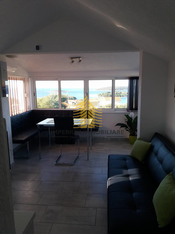 Casa, Vendita, Šolta, Grohote, 320m2, Indipendente