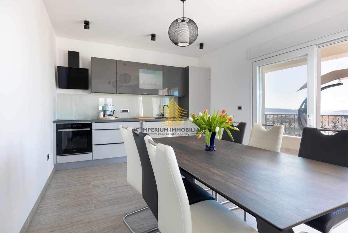 Casa, Vendita, Kaštel Lukšić, 113m2, Indipendente