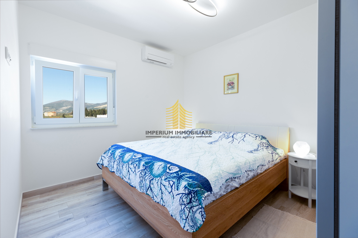 Casa, Vendita, Kaštel Lukšić, 113m2, Indipendente