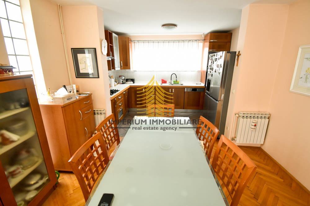 Casa, Vendita, Maksimir, Gornji Bukovac, 200m2, Indipendente