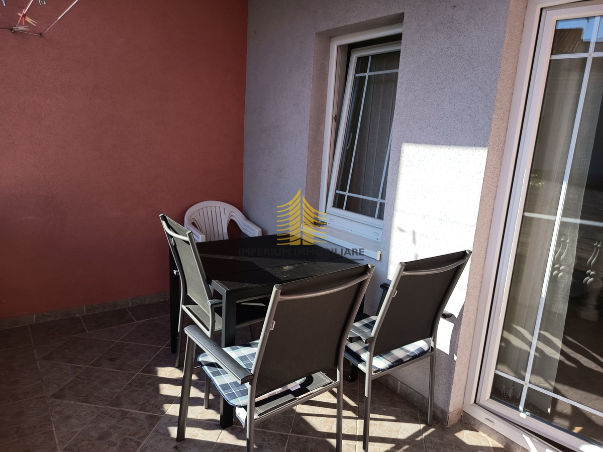 Casa, Vendita, Biograd na Moru, 264m2, Edificio residenziale plurifamiliare