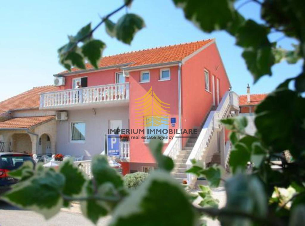 Casa, Vendita, Biograd na Moru, 264m2, Edificio residenziale plurifamiliare