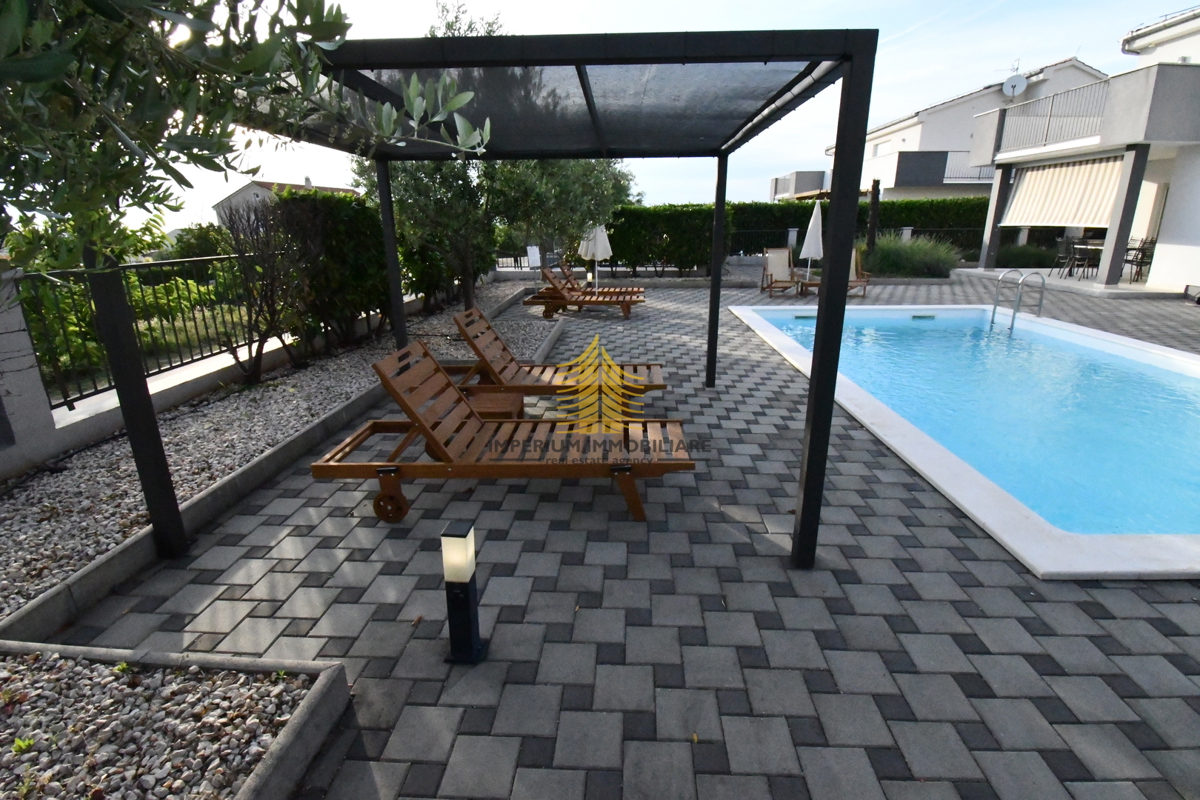 Casa, Vendita, Sukošan, Debeljak, 188m2, Villa