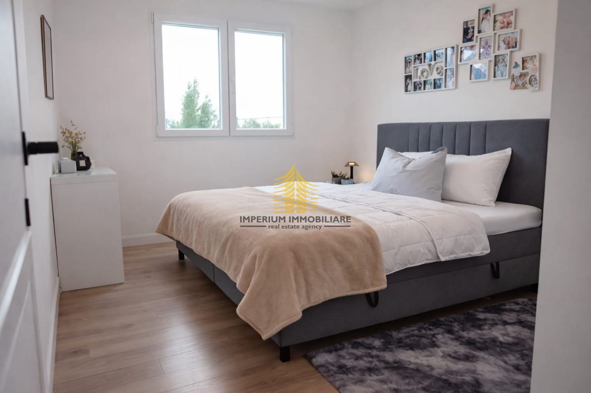 Casa, Vendita, Kaštel Novi, 146m2, Indipendente