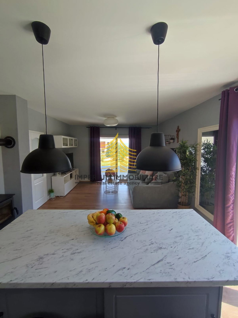 Casa, Vendita, Kaštel Novi, 146m2, Indipendente
