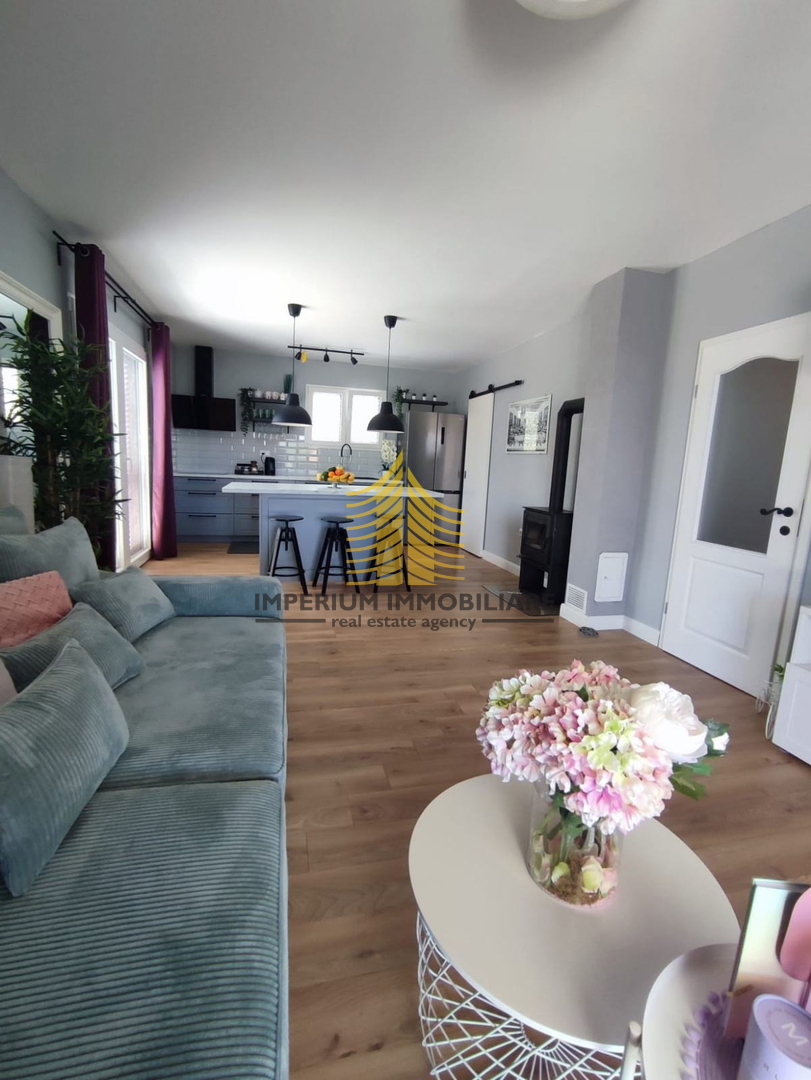 Casa, Vendita, Kaštel Novi, 146m2, Indipendente