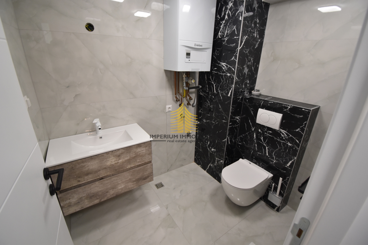 Casa, Vendita, Gornja Dubrava, Trnovčica, 272m2, Edificio residenziale plurifamiliare