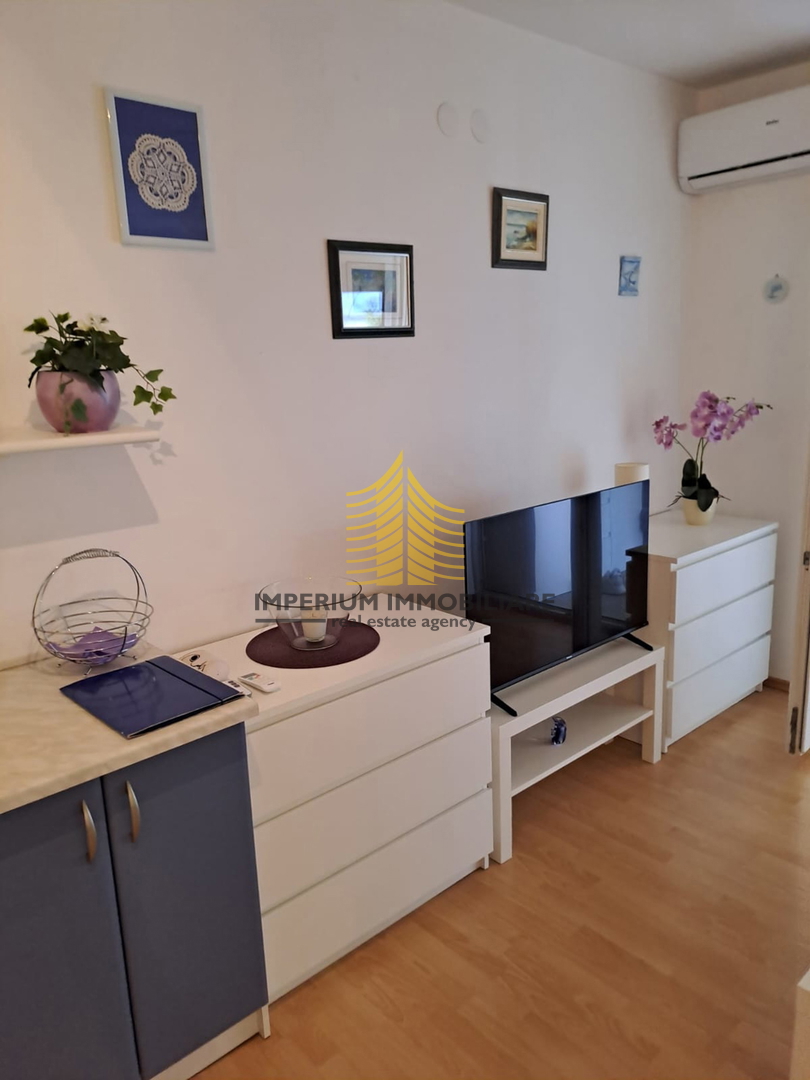 Appartamento, Vendita, Starigrad, 44m2, 1,5 locali (1S+DB)