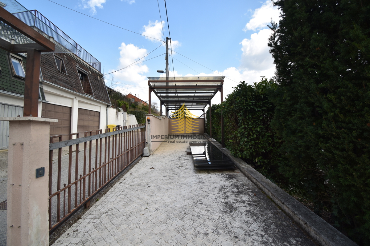 Casa, Vendita, Podsljeme, Gračani, 335m2, Indipendente