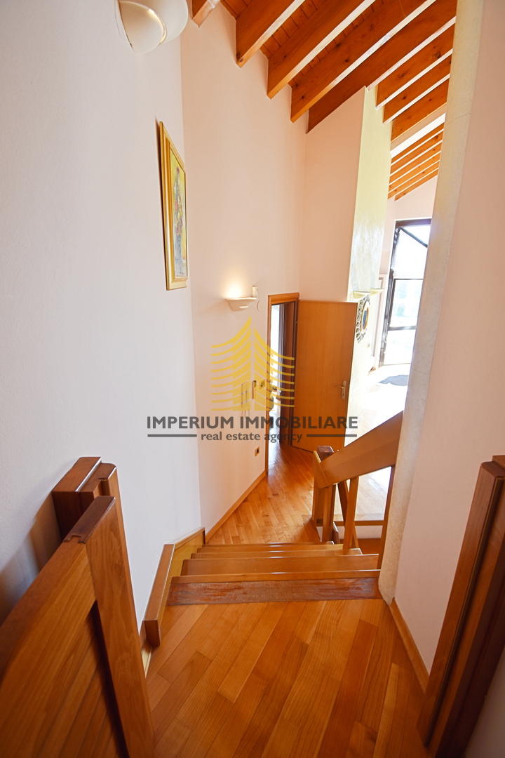 Casa, Vendita, Podsljeme, Gračani, 335m2, Indipendente