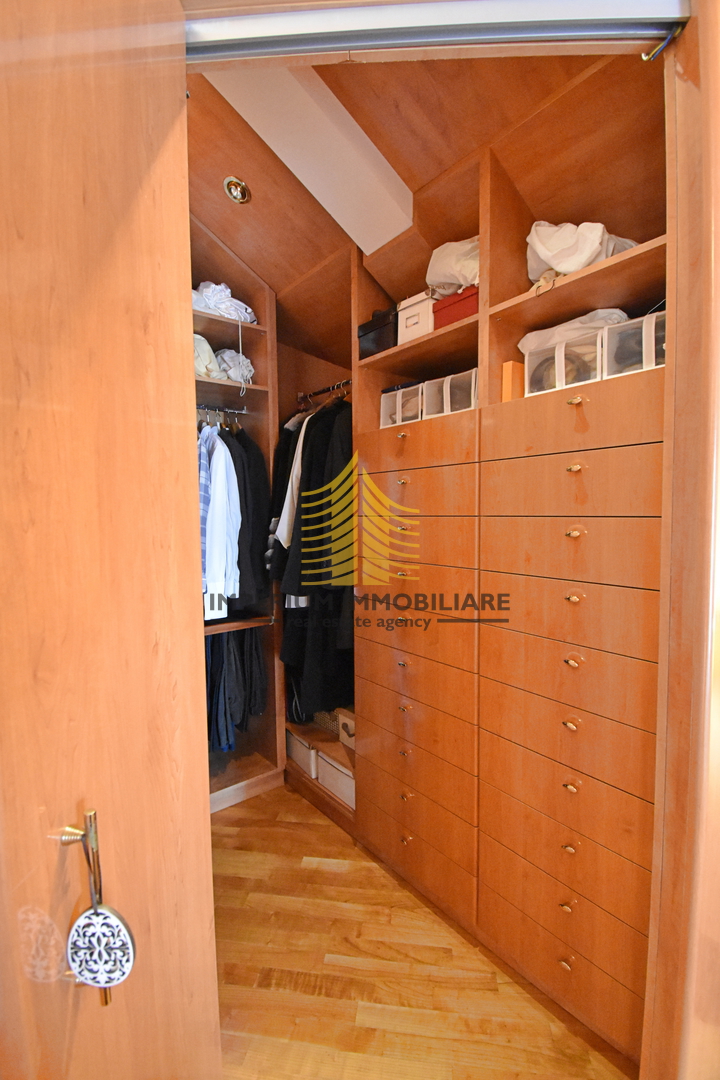 Casa, Vendita, Podsljeme, Gračani, 335m2, Indipendente