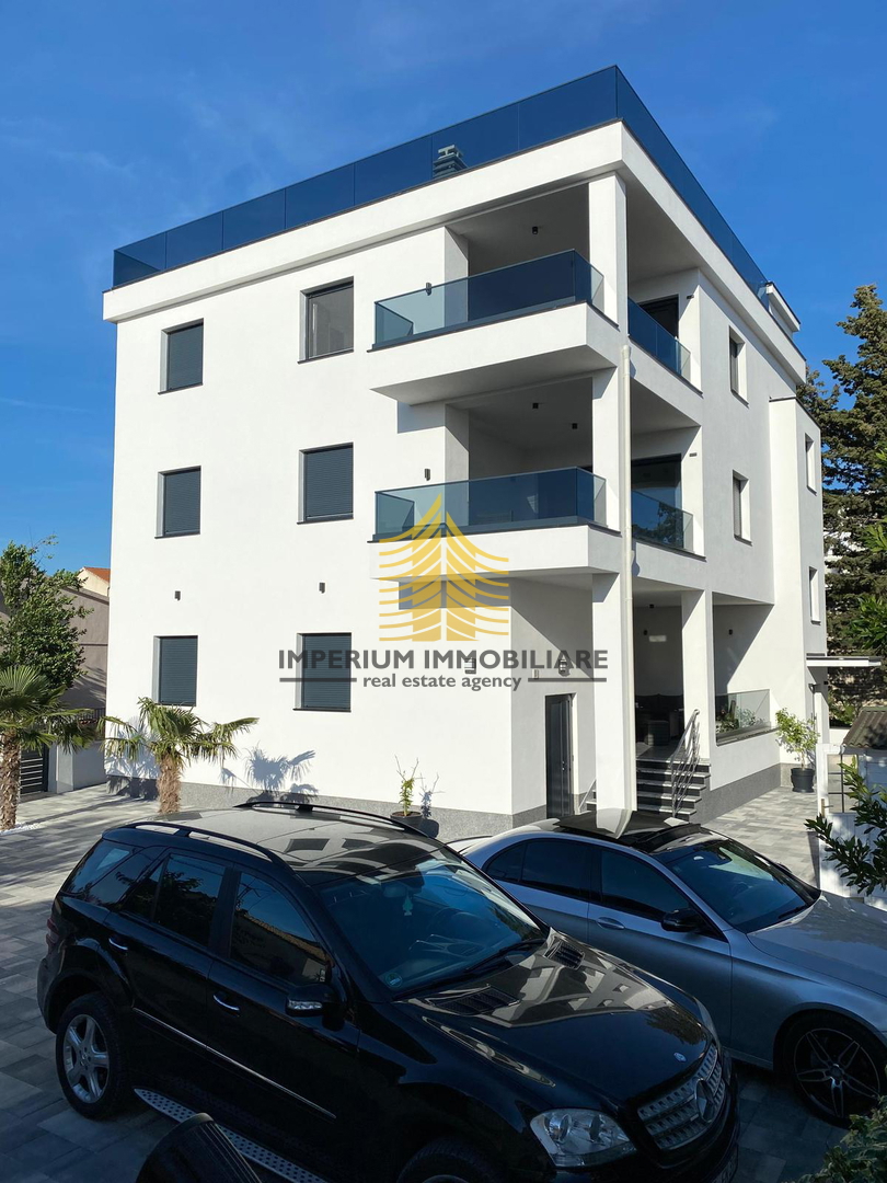 Casa, Vendita, Vodice, Srima, 400m2, Villa