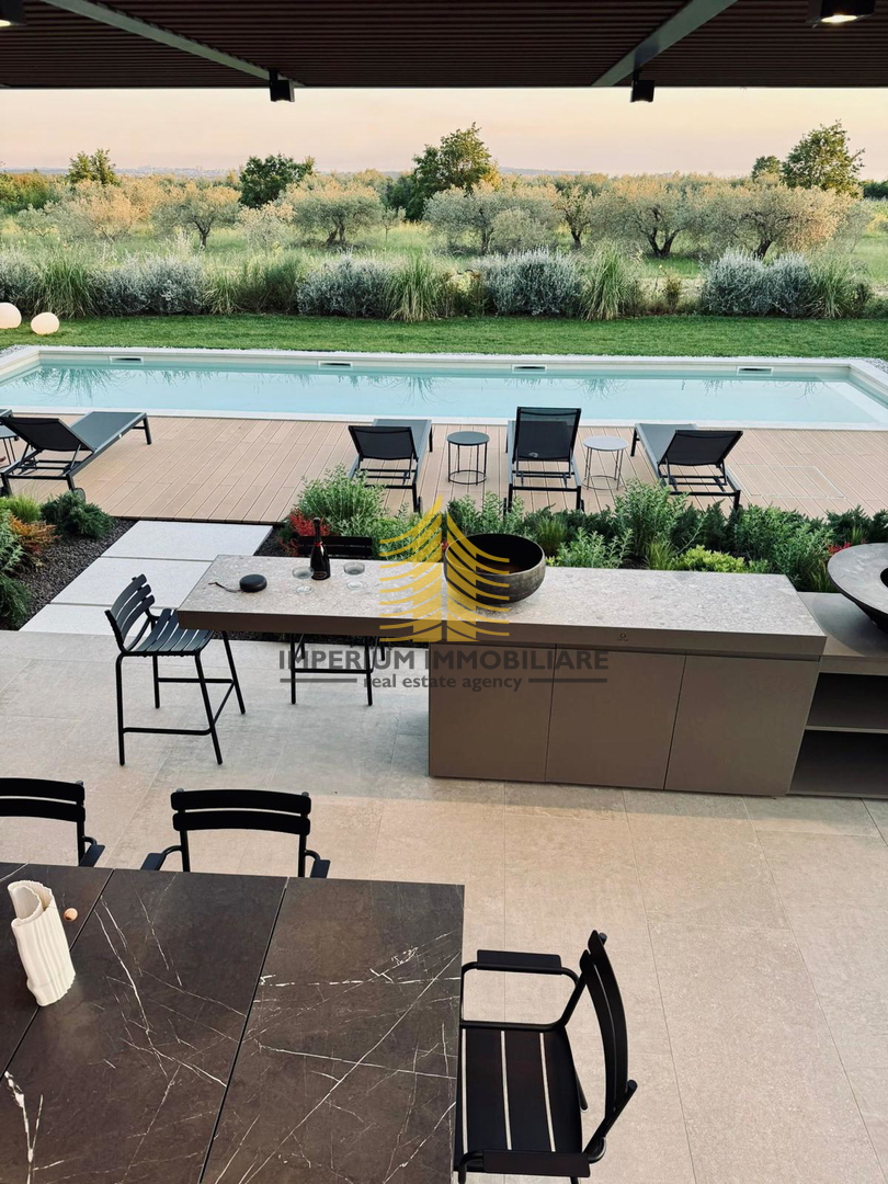 Casa, Vendita, Vodnjan, 340m2, Indipendente