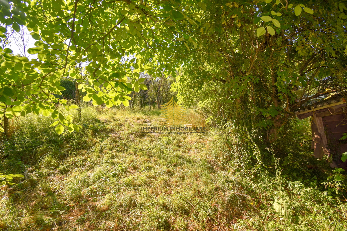 Casa, Vendita, Zagabria, Podsused, 2761m2, Indipendente