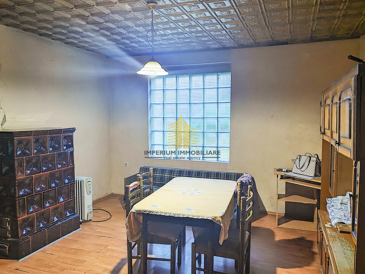 Casa, Vendita, Sisak, Via Tomićev, 86m2, Indipendente