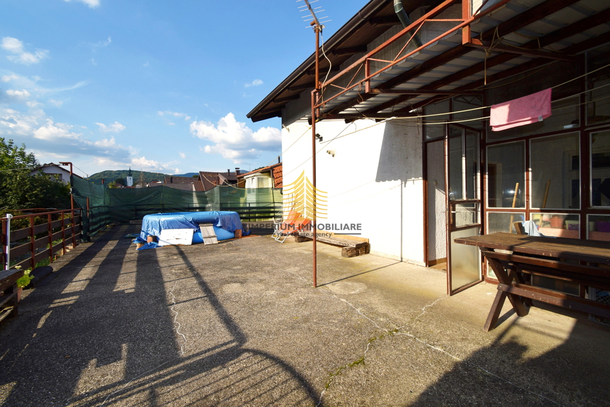 Casa, Vendita, Podsused - Vrapče, Vrapče, 320m2, A schiera