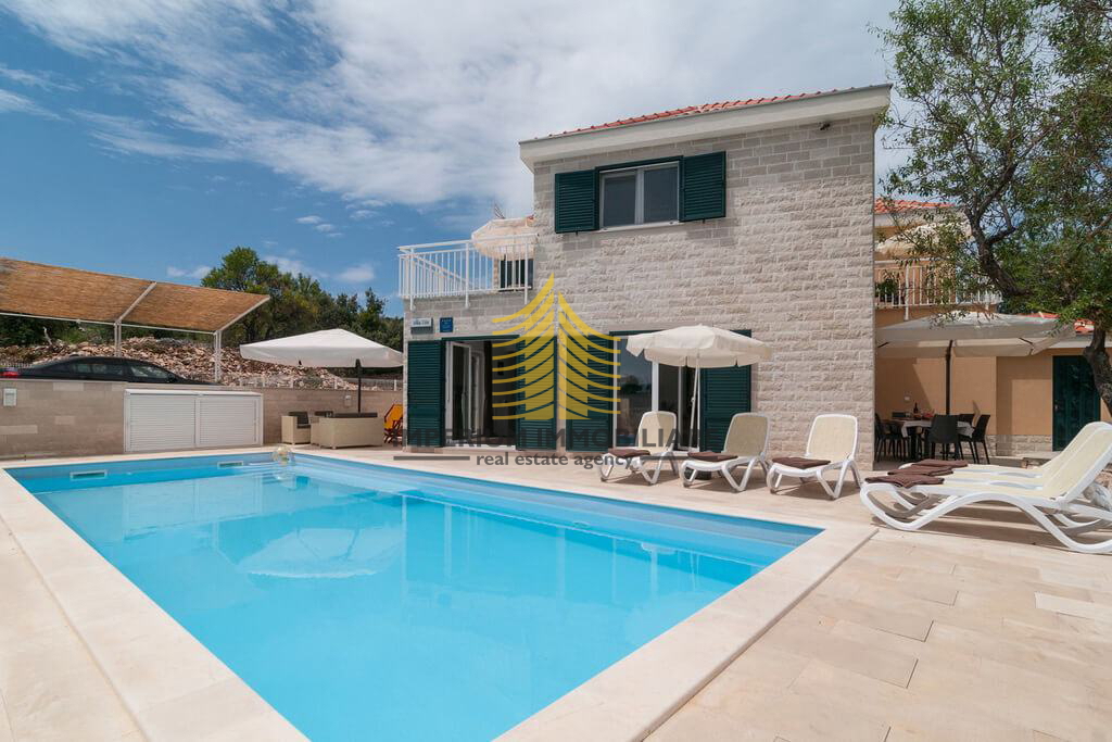 Casa, Vendita, Škrip, 135m2, Indipendente