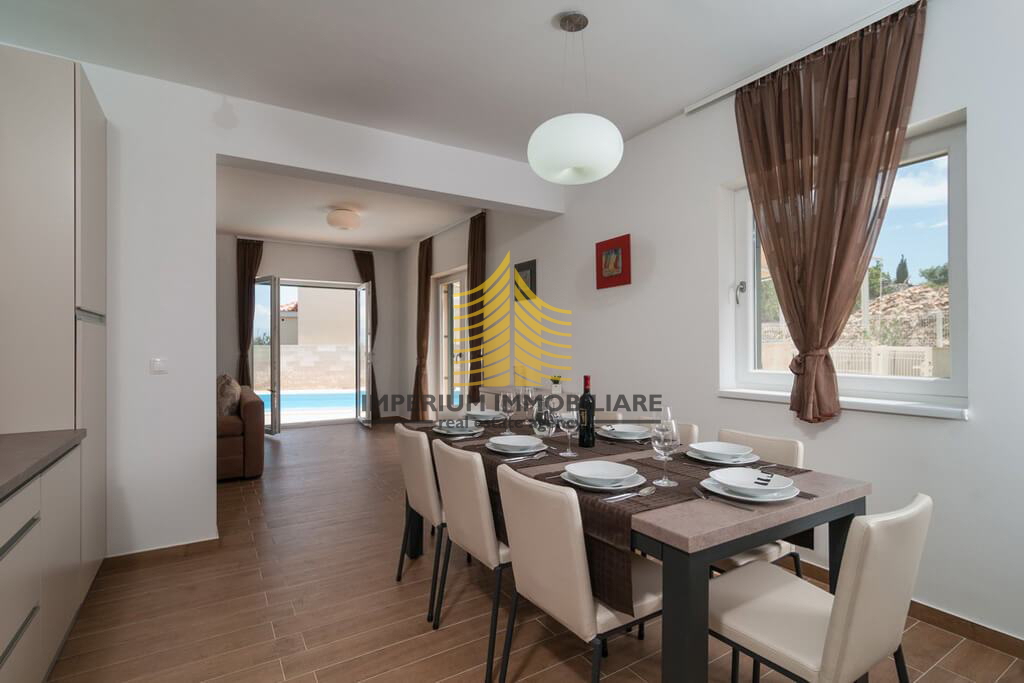 Casa, Vendita, Škrip, 135m2, Indipendente