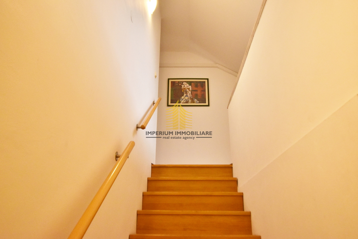 Casa, Vendita, Brezovica, Starjak, 268m2, Villa