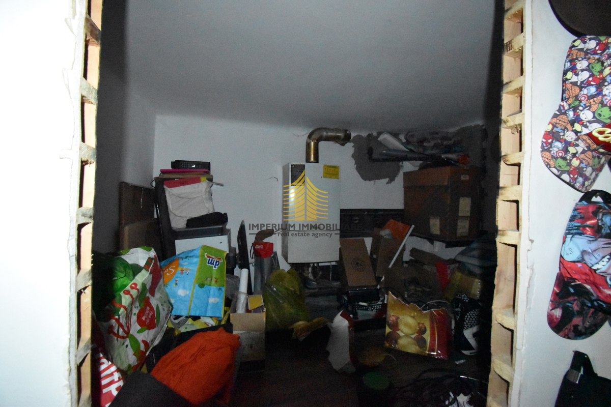 Locale commerciale, Vendita, Donji Grad, Donji grad, 60m2, Locale su strada