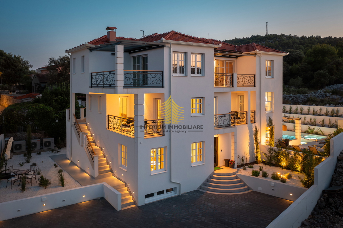 Casa, Vendita, Rogoznica, Ražanj, 407,32 m², Villa