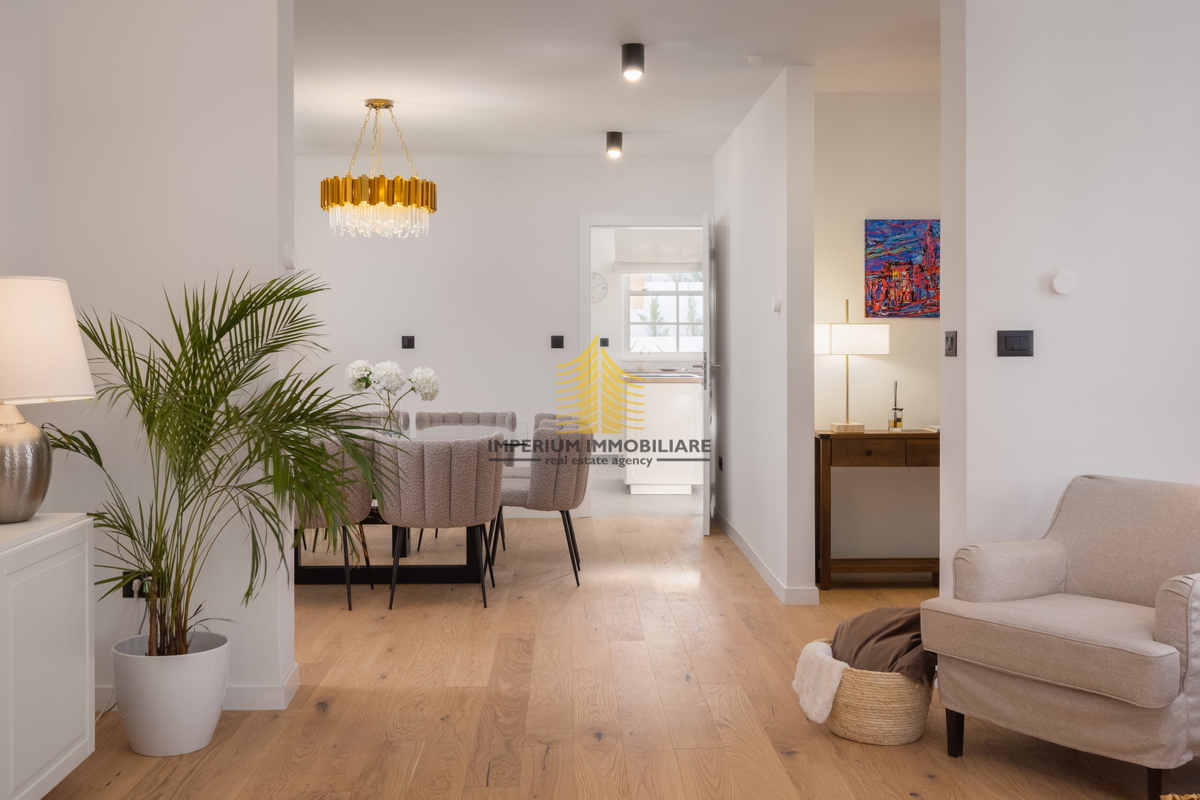 Casa, Vendita, Rogoznica, Ražanj, 407,32 m², Villa