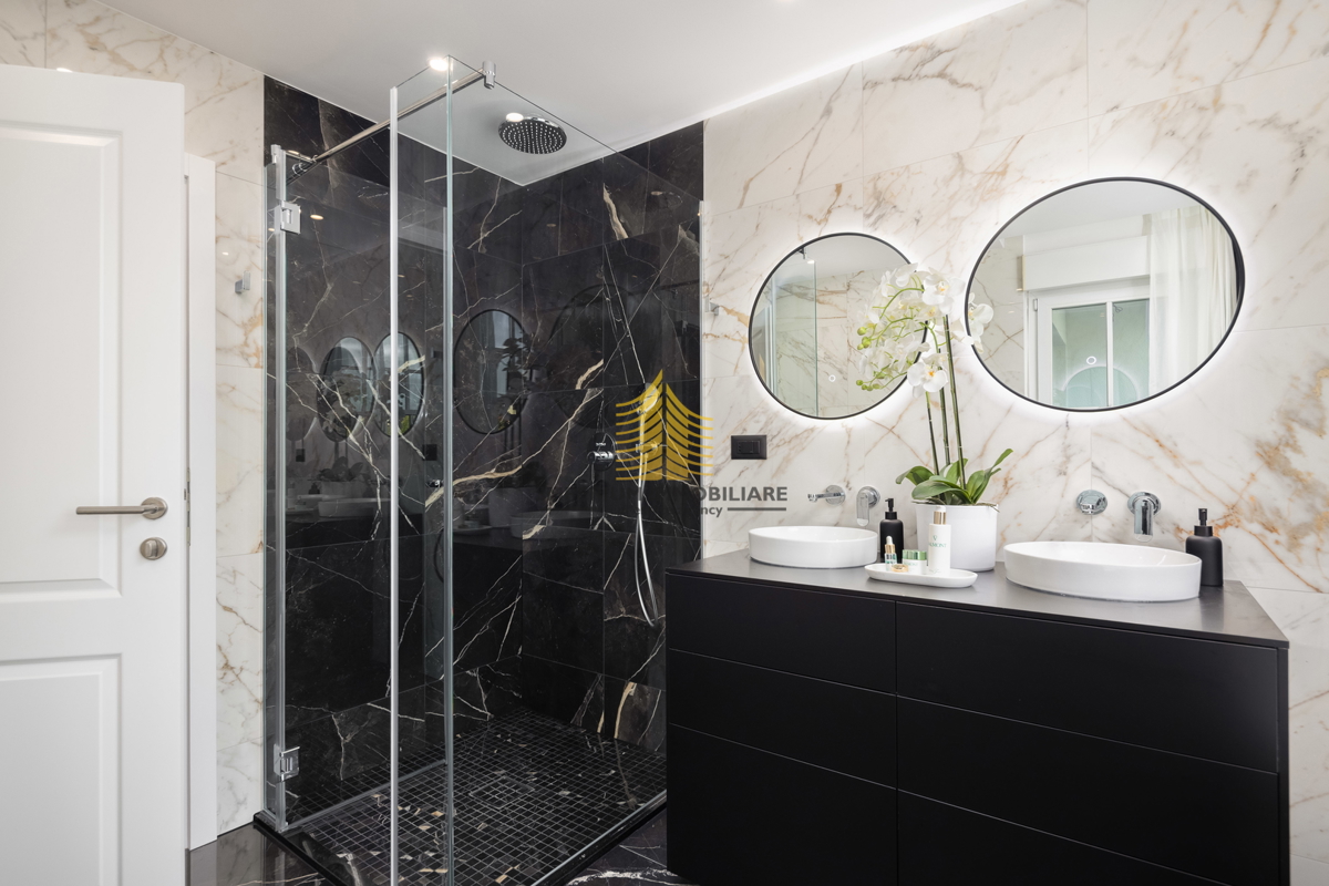 Casa, Vendita, Rogoznica, Ražanj, 407,32 m², Villa